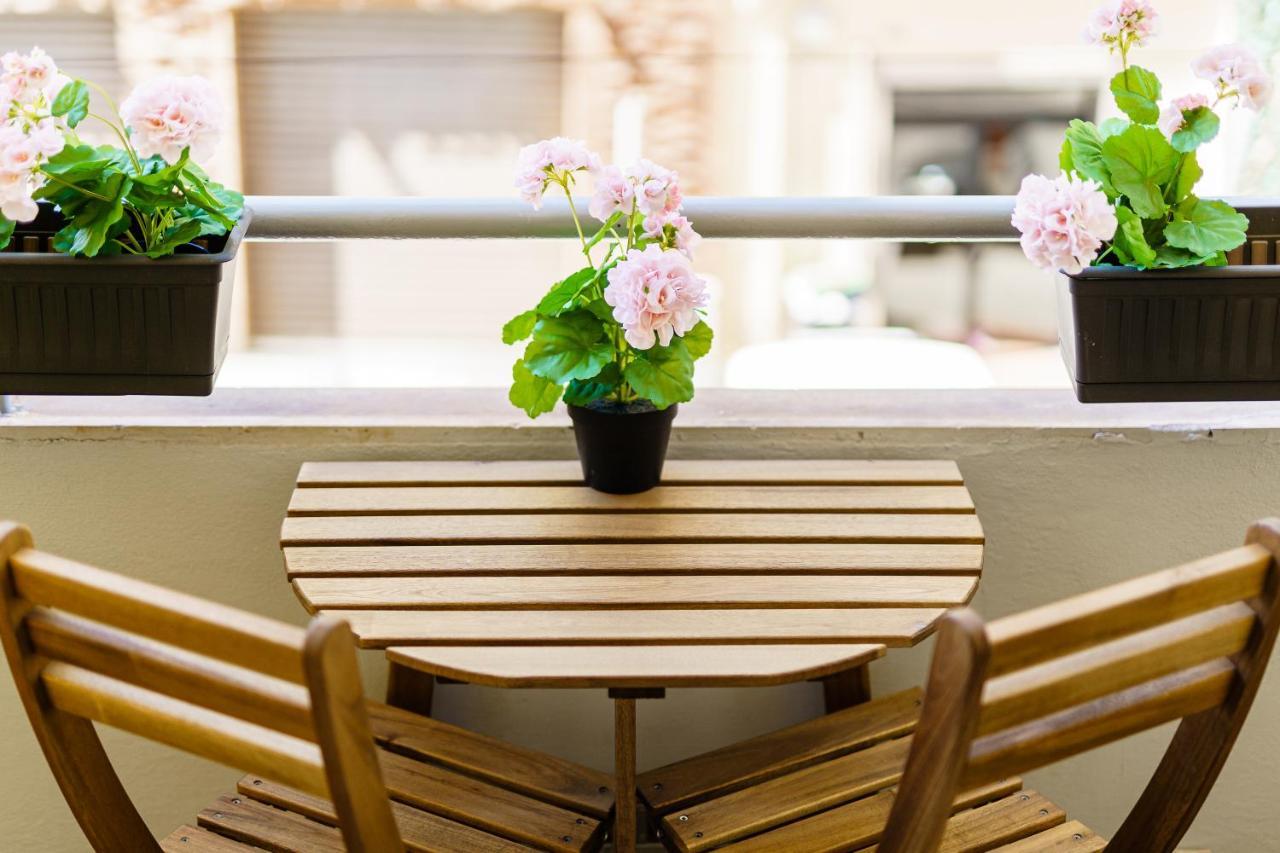 Atena Rooms Cagliari Exterior photo