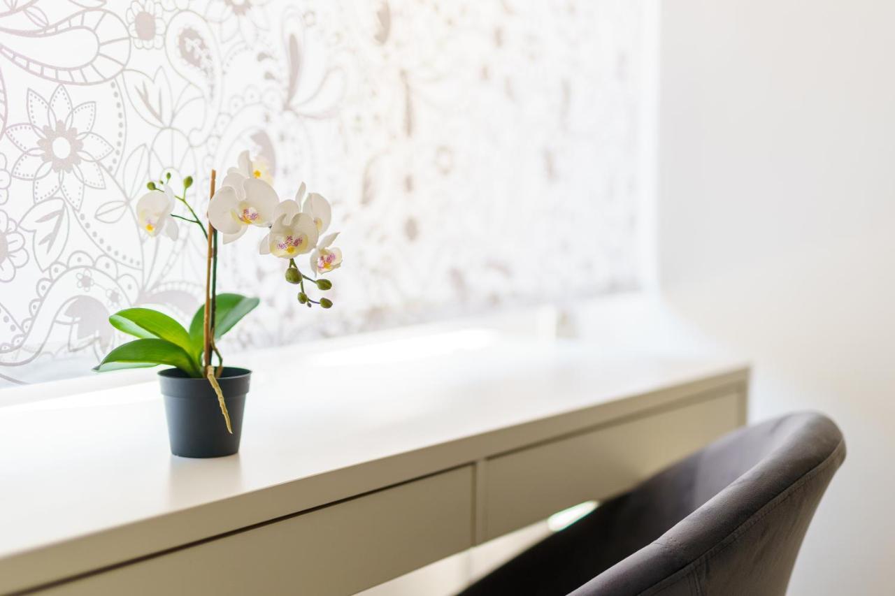 Atena Rooms Cagliari Exterior photo