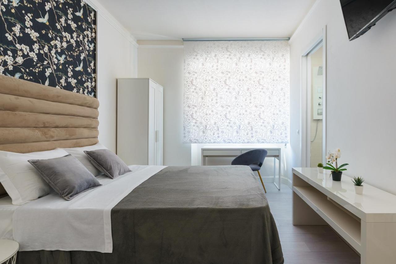 Atena Rooms Cagliari Exterior photo